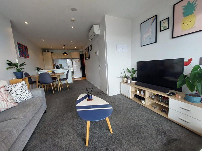 413/5 Howe Street, Auckland Central, Auckland - Carousel 1