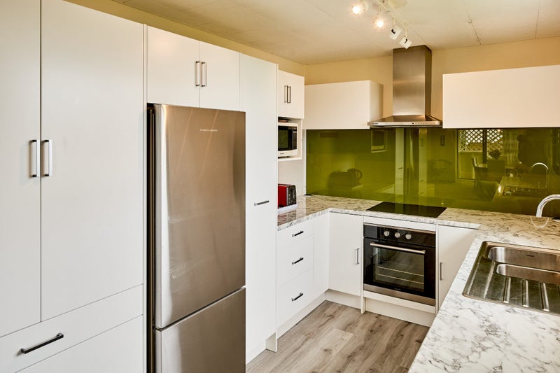 4 Kivell Street, Ranui, Porirua - Carousel 2