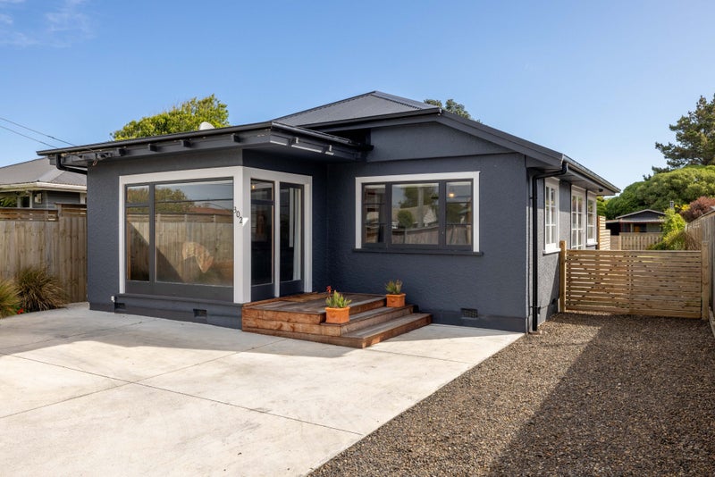 302 Estuary Road, South New Brighton, Christchurch - Carousel 1