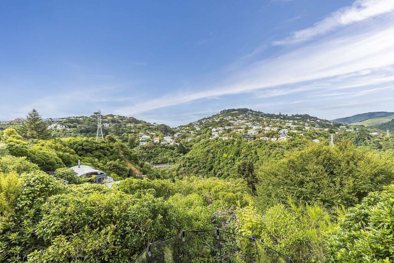 81 Old Porirua Road, Ngaio, Wellington - Carousel 2