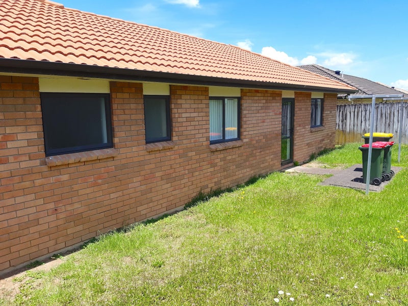 64 Etherton Drive, Weymouth, Auckland - Carousel 8