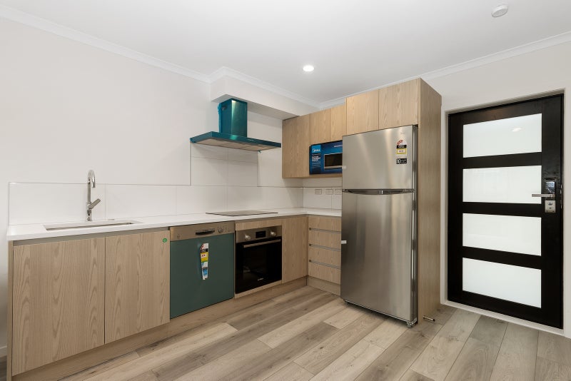 8/56 May Street, Hamilton East, Hamilton - Carousel 1