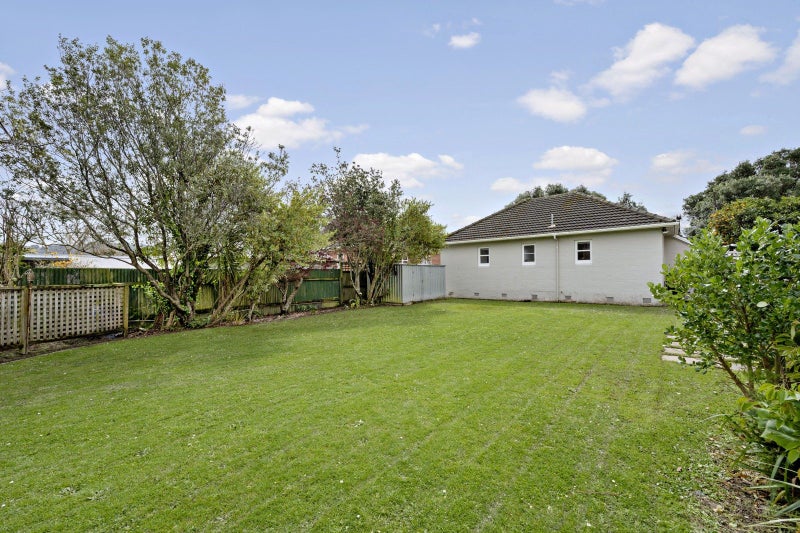 50 Thornycroft Avenue, Epuni, Lower Hutt - Carousel 2