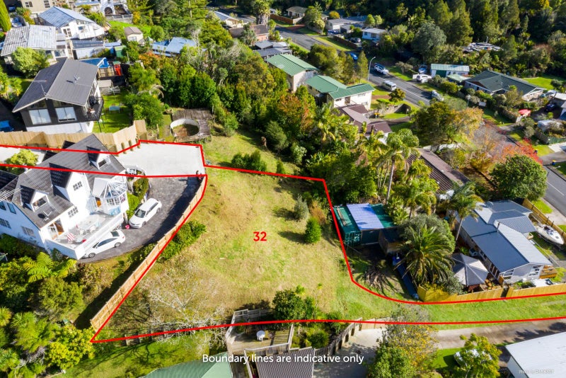 32 Awaruku Road, Torbay, Auckland - Carousel 1