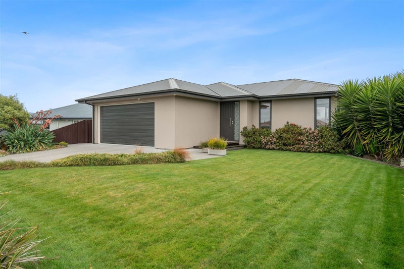 76 Rowan Avenue, Aranui, Christchurch - Carousel 26