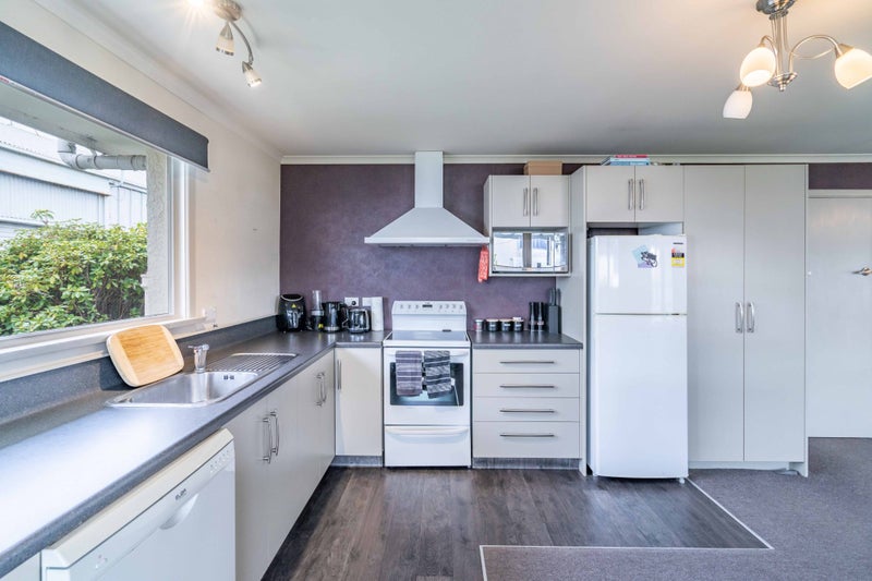52 Lowe Street, Avenal, Invercargill - Carousel 2