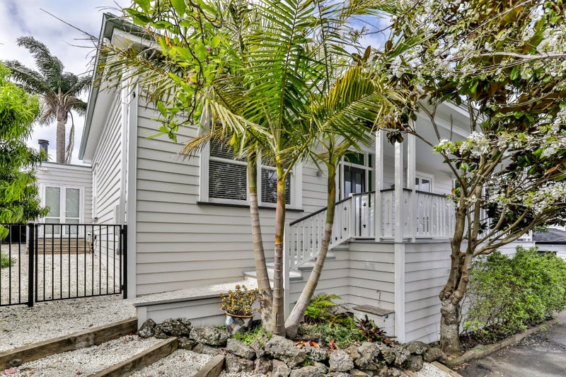 480 Sandringham Road, Sandringham, Auckland - Carousel 23