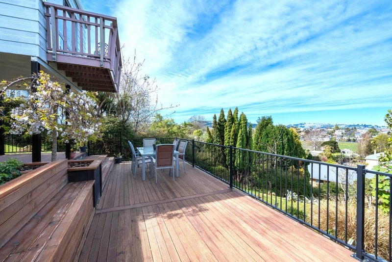 48 Prospect Bank, Wakari, Dunedin - Carousel 1