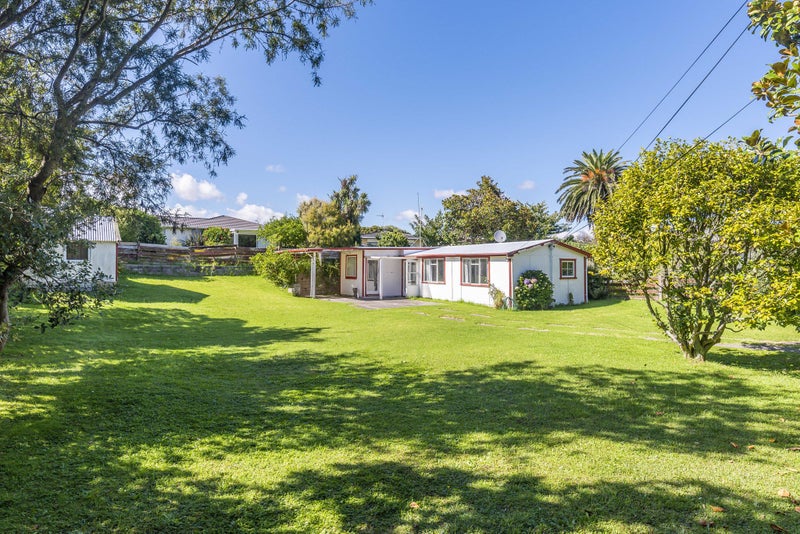 71 Bluegum Road, Paraparaumu Beach, Paraparaumu - Carousel 2
