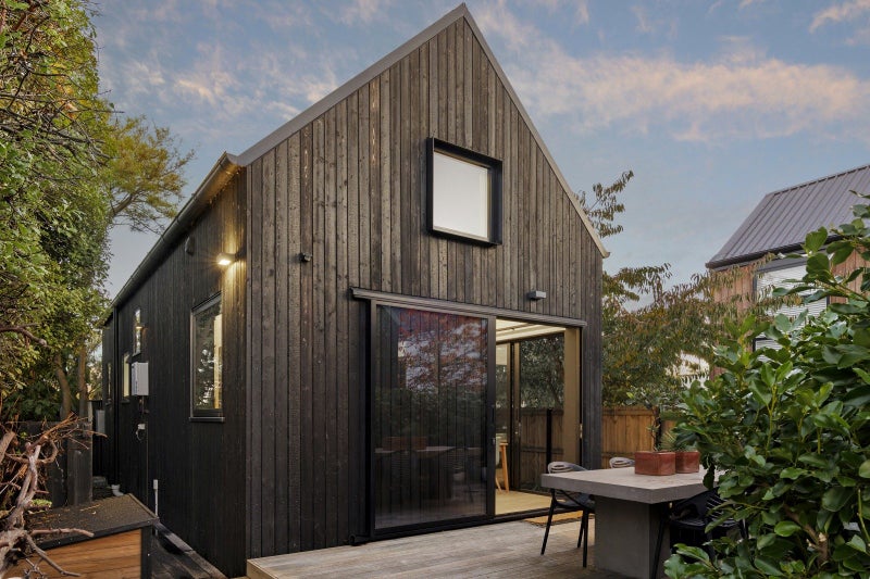 12C Hurley Street, Christchurch Central, Christchurch - Carousel 1