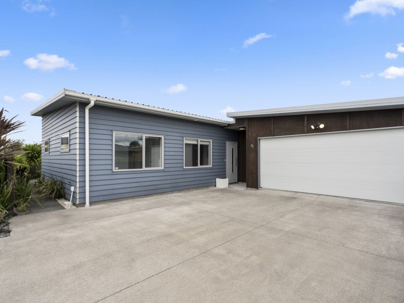8C Joshua Place, Bell Block, New Plymouth - Carousel 1