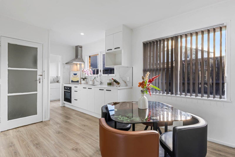 5/52 Wallace Road, Papatoetoe, Auckland - Carousel 13