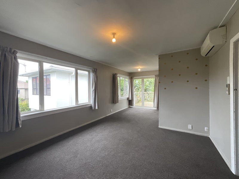 105 Mangorei Road, Merrilands, New Plymouth - Carousel 2