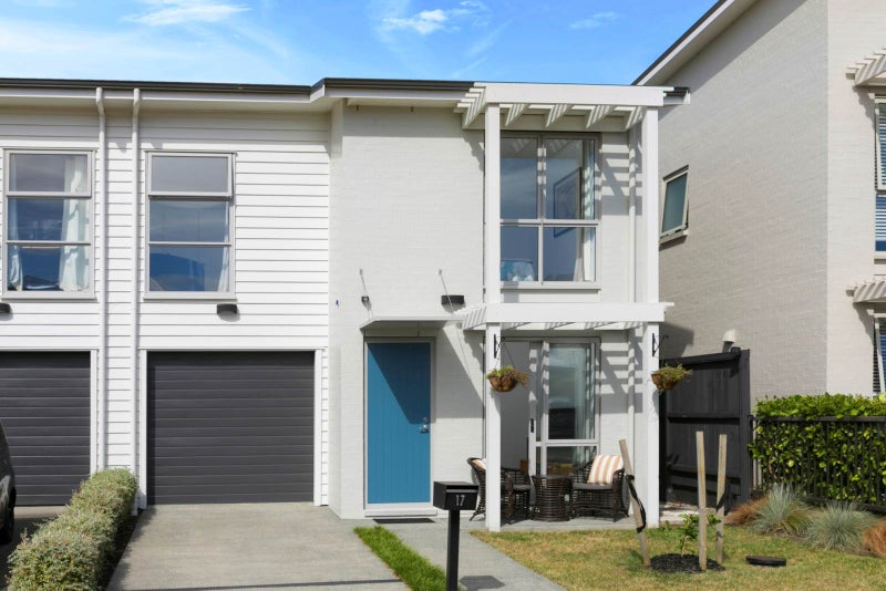 17 Samuel Cassidy Avenue, Swanson, Auckland - Carousel 1