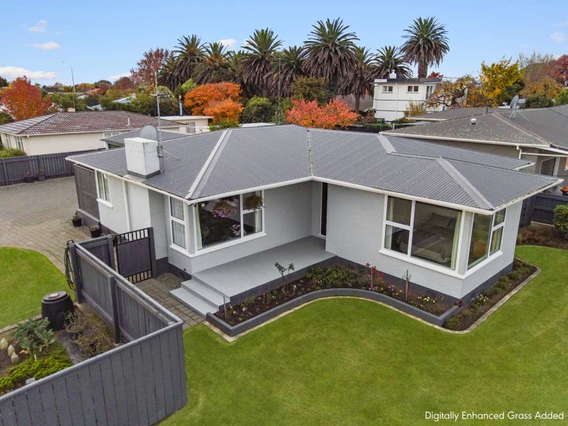 7 Kent Crescent, Awapuni, Palmerston North - Carousel 1