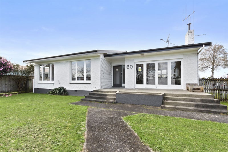 60 Peachgrove Road, Hamilton East, Hamilton - Carousel 2