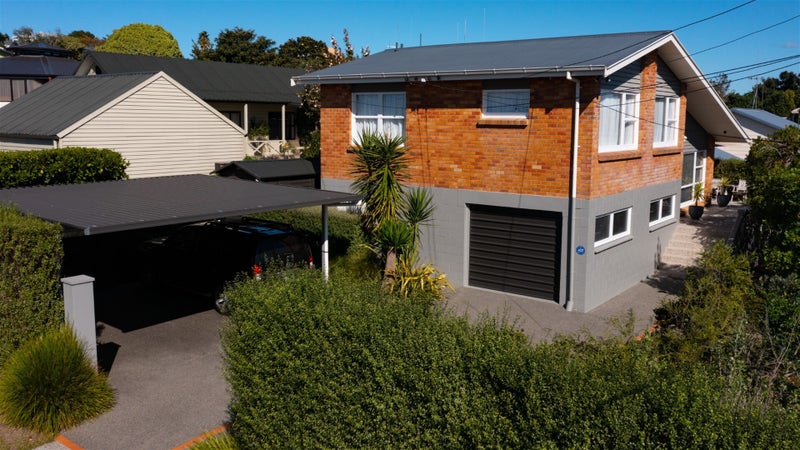 161 Newcastle Road, Nawton, Hamilton - Carousel 1