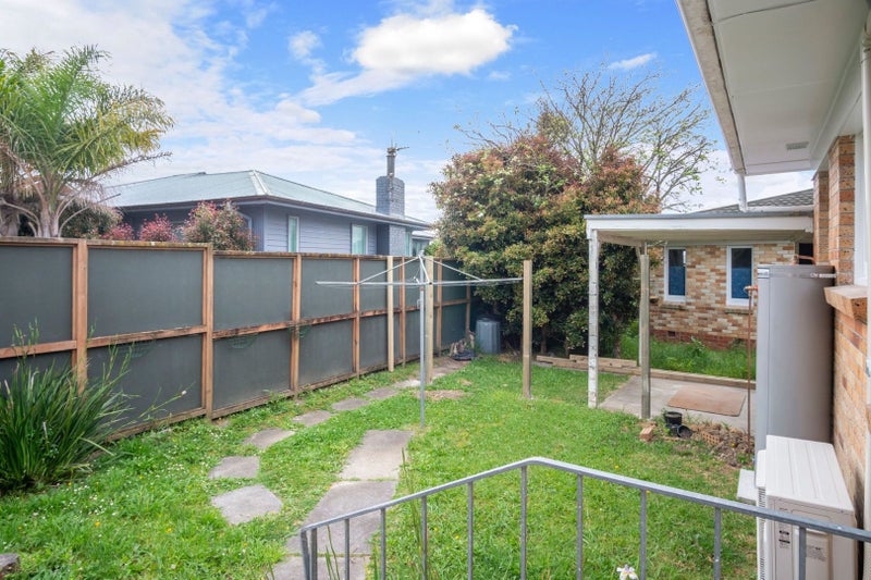 2/31 Dominion Street, Takapuna, Auckland - Carousel 14