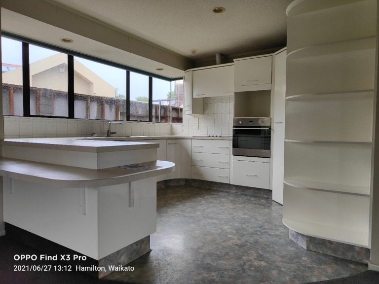 1 Crowden Place, Harrowfield, Hamilton - Carousel 2