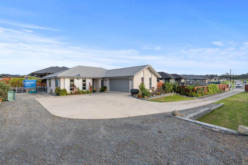 6 Harry Richards Way, Pokeno - Carousel 1