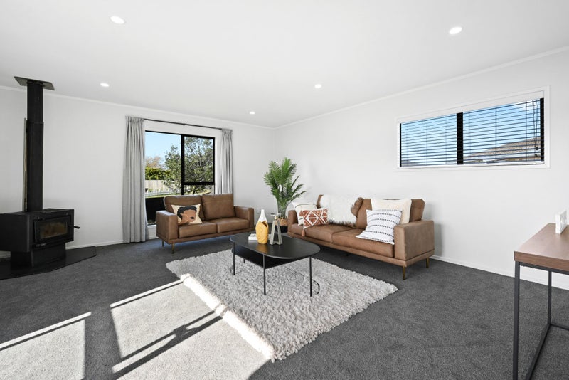 4 Bradley Place, Nawton, Hamilton - Carousel 2