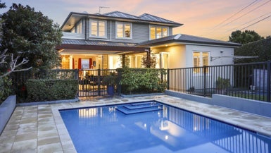 48 Williamson Avenue, Belmont, Auckland - Carousel 1