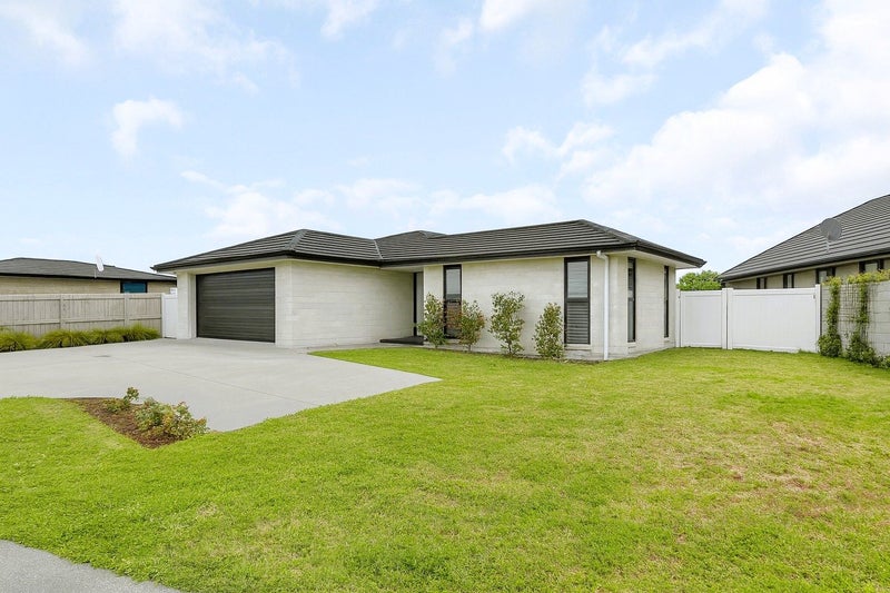 1 Te Akau Place, One Tree Point, Whangārei - Carousel 1