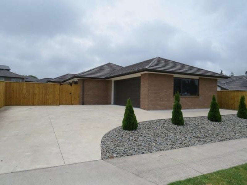 35 Cyrus Street, Whalers Gate, New Plymouth - Carousel 1