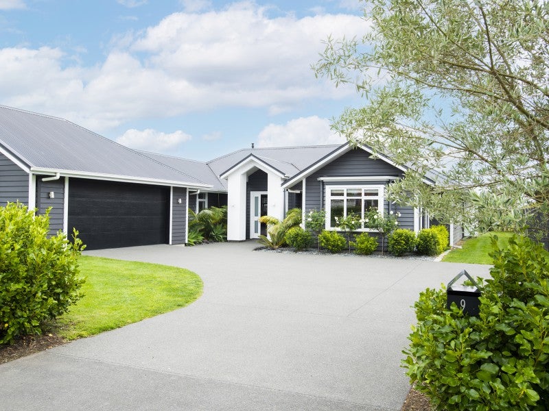 9 Gwyneth Place, Lytton West, Gisborne - Carousel 2