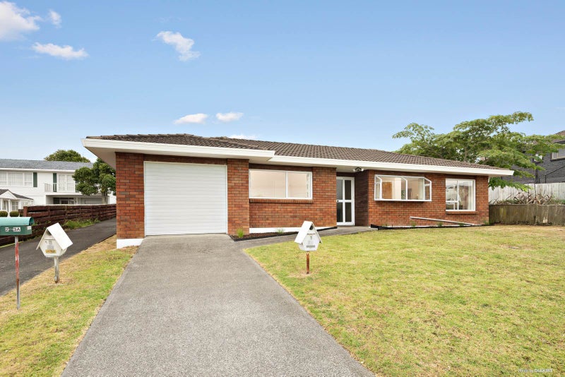 1/0 Gordon Avenue, Forrest Hill, Auckland - Carousel 2