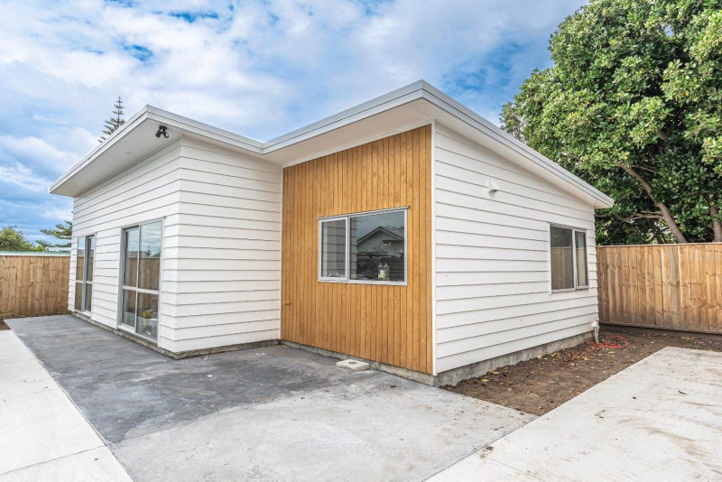 77B Thatcher Street, Castlecliff, Whanganui - Carousel 2