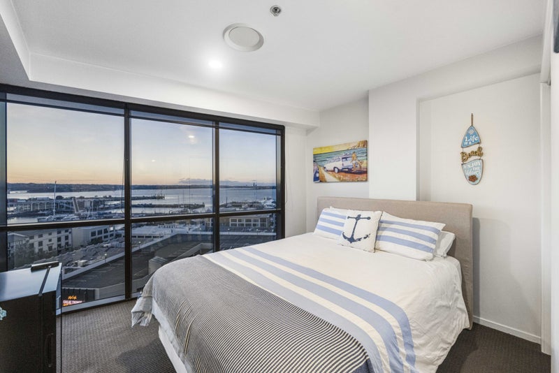 1004/1 Hobson Street, Auckland Central, Auckland - Carousel 2