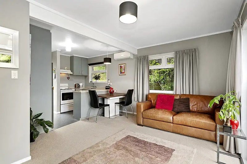 1/6 Taka Grove, Normandale, Lower Hutt - Carousel 1