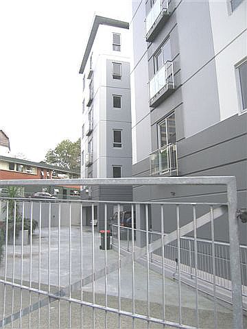 4I/127 Grafton Road, Grafton, Auckland - Carousel 1