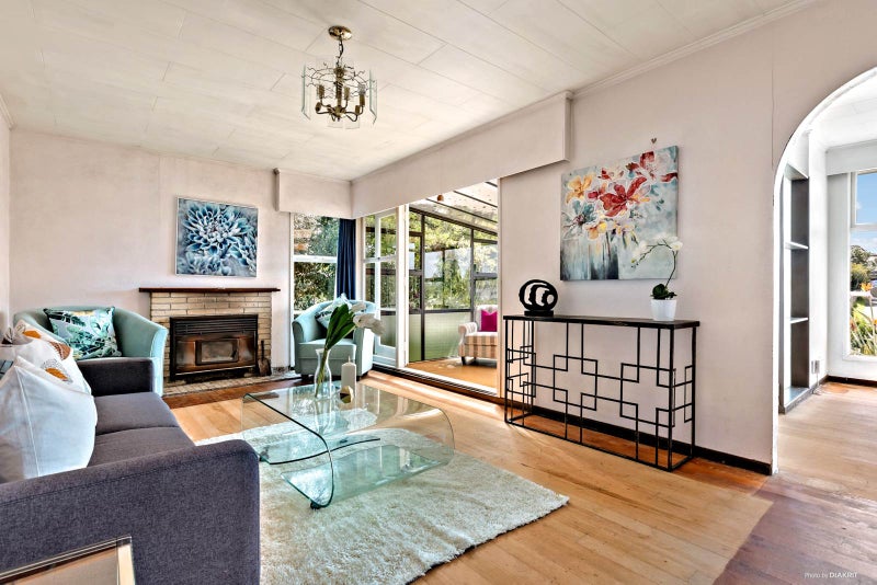 43 Larne Avenue, Pakuranga Heights, Auckland - Carousel 1