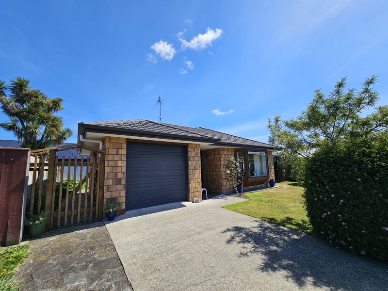 8A Sussex Street, Levin, Levin - Carousel 2