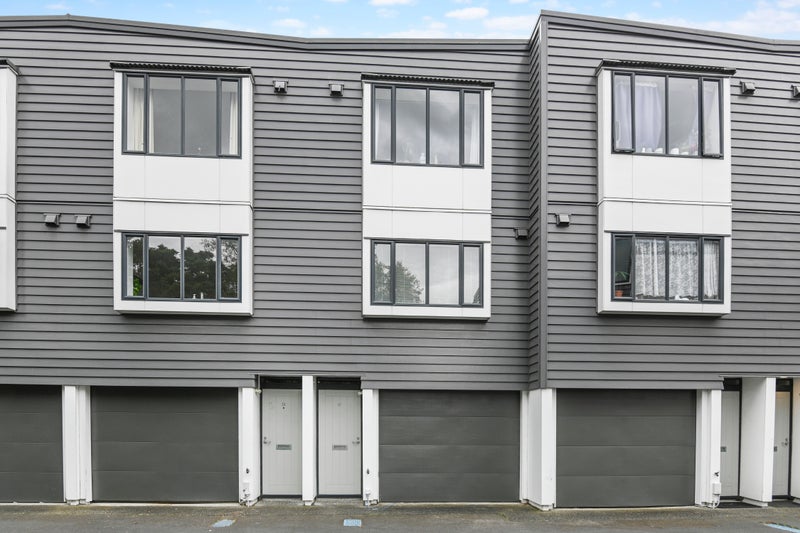 21 Sudbury Terrace, Parnell, Auckland - Carousel 1