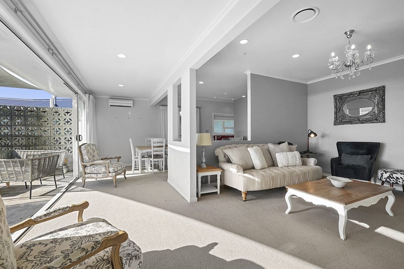 27 List Street, Welbourn, New Plymouth - Carousel 2