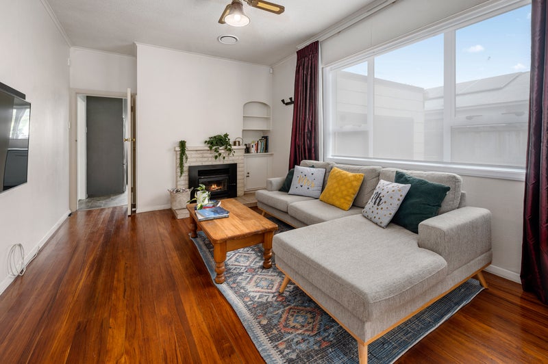 44 Sunset Road, Mangakakahi, Rotorua - Carousel 2