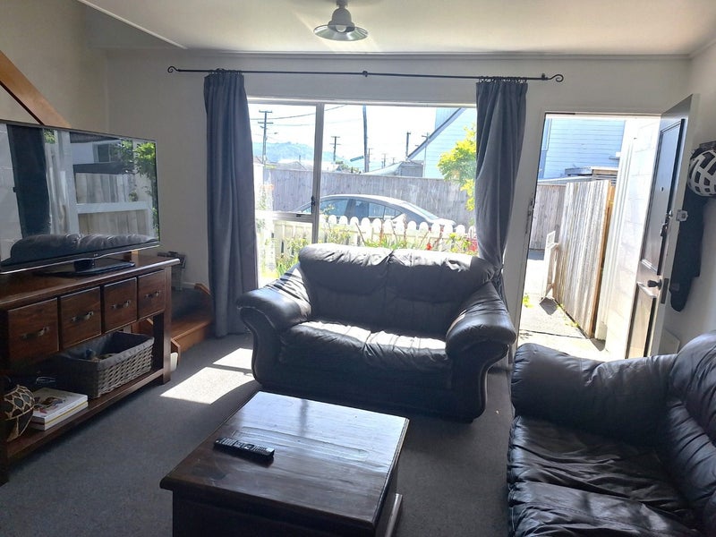 7/65 Ararino Street, Trentham, Upper Hutt - Carousel 2