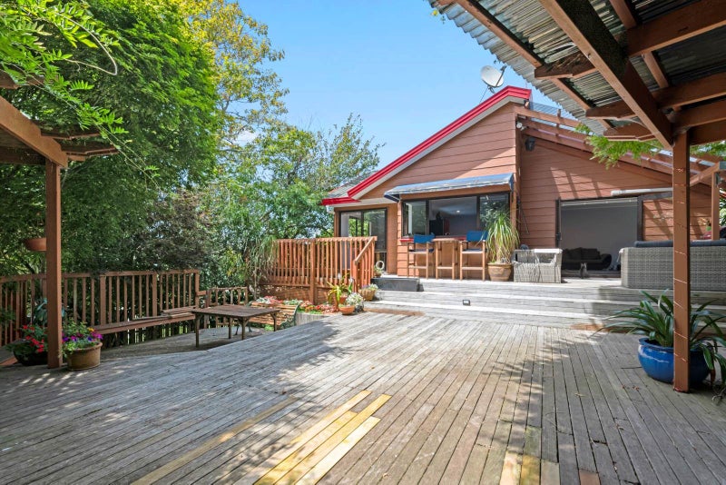 11 Ian Sage Avenue, Torbay, Auckland - Carousel 1