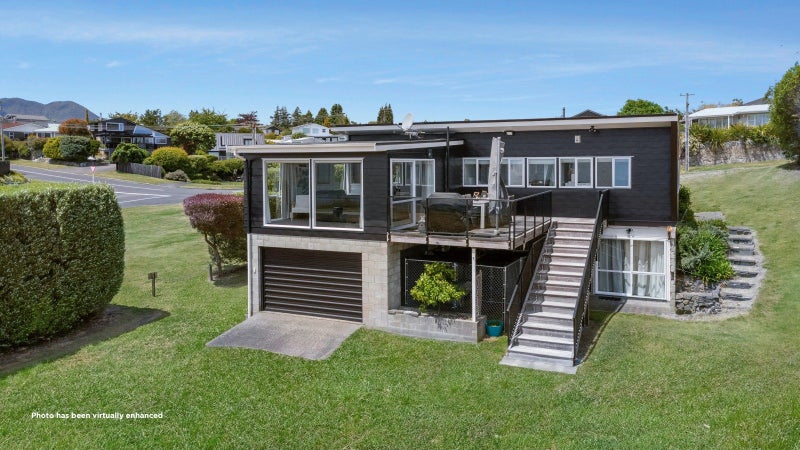 51 Rainbow Drive, Rainbow Point, Taupo - Carousel 1