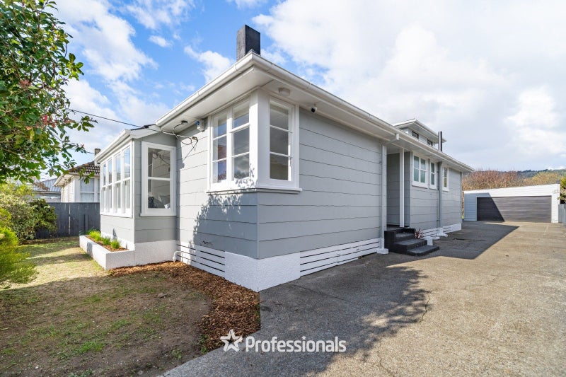 54 Colson Street, Avalon, Lower Hutt - Carousel 1