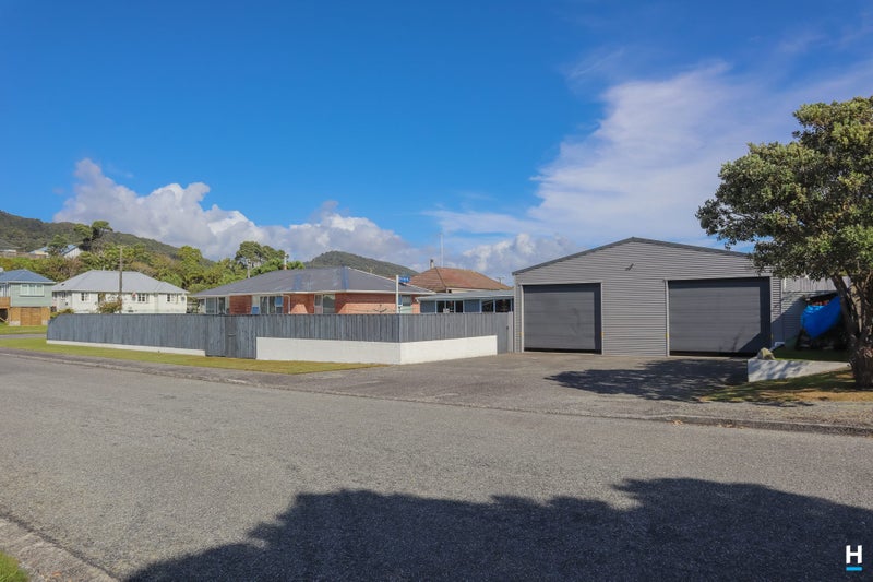 76 Fitzgerald Street, Cobden, Greymouth - Carousel 1