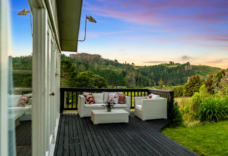 957 Weranui Road, Silverdale - Carousel 2