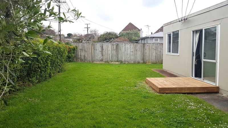 36A Allenby Road, Panmure, Auckland - Carousel 1