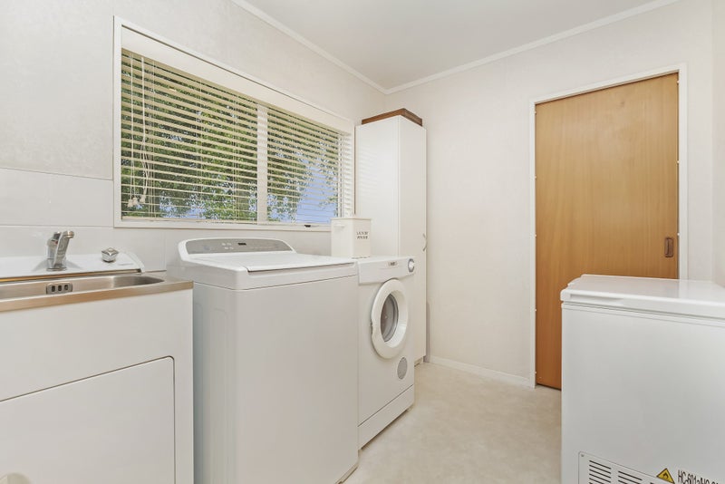 13 Halyard Close, Flagstaff, Hamilton - Carousel 20