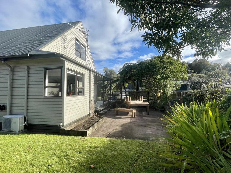 69 Arundel Crescent, Westown, New Plymouth - Carousel 2