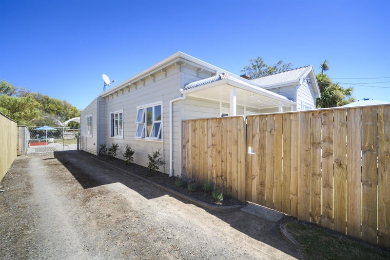 29 Russell Street, Marton - Carousel 2