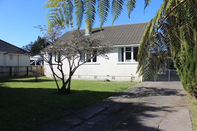 43 Manawatu Street, Hokowhitu, Palmerston North - Carousel 2